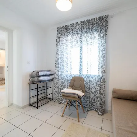 Simple Pleasures * Kavala