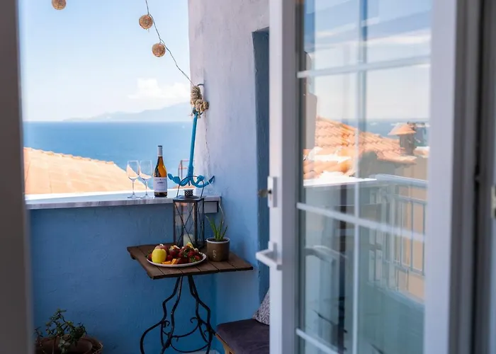 Simple Pleasures * Kavala