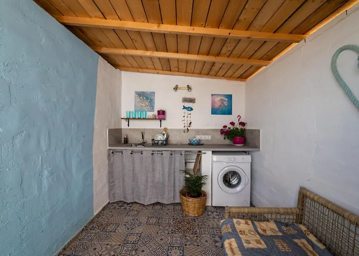 Simple Pleasures * Kavala