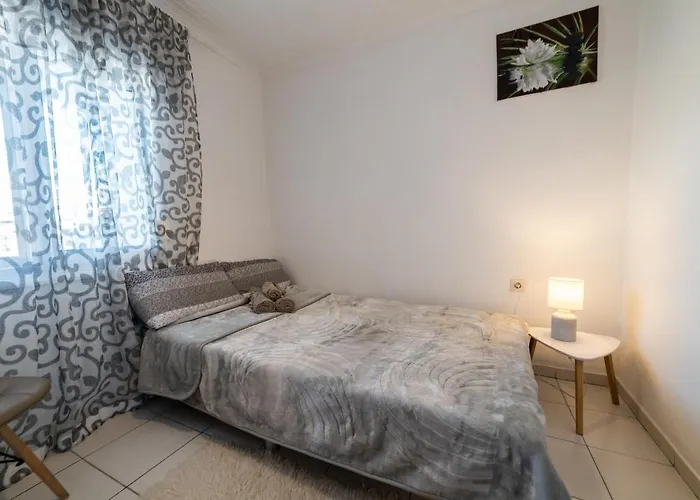 Simple Pleasures * Kavala